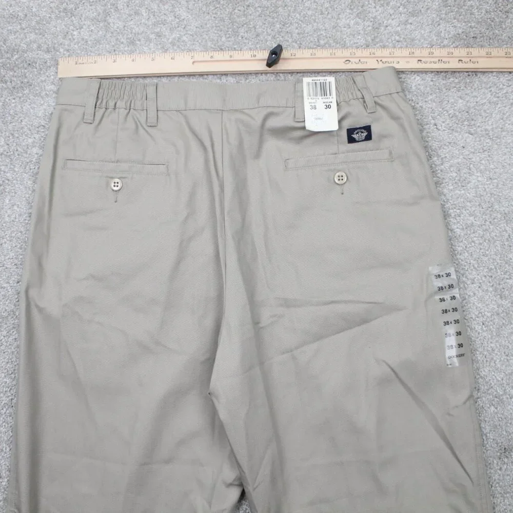 Dockers Chino Pants NWT Mens 38x30 Beige Pleated Stretch Waistband‎ Straight Leg